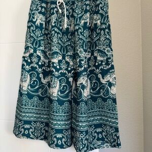 Bamboo House Bermuda Shorts
